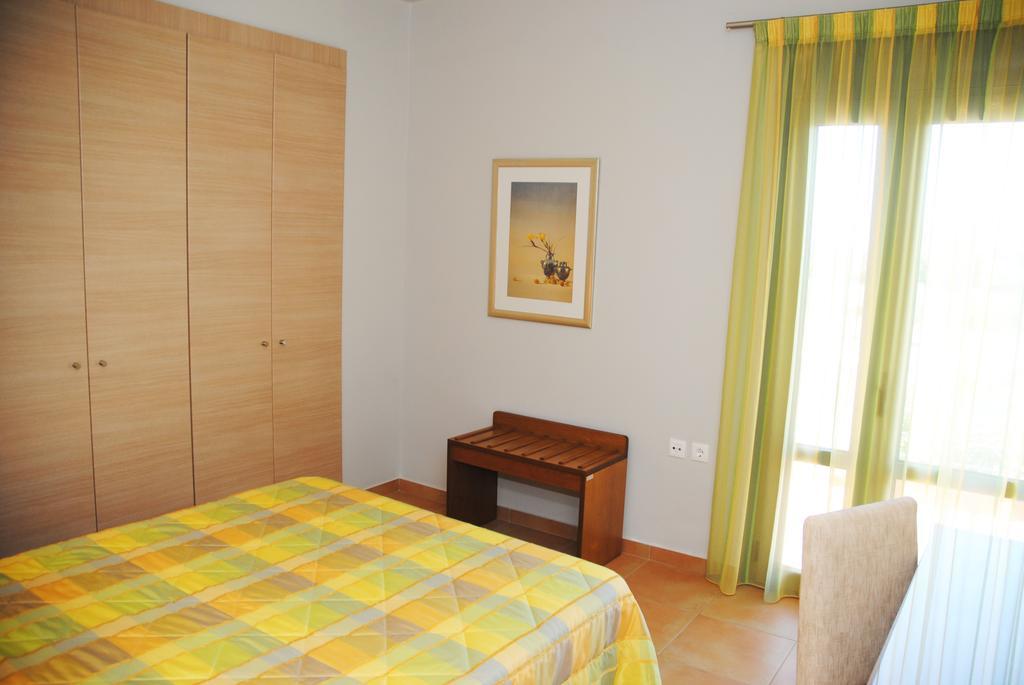 Erodios Hotel Karystos  Exteriör bild