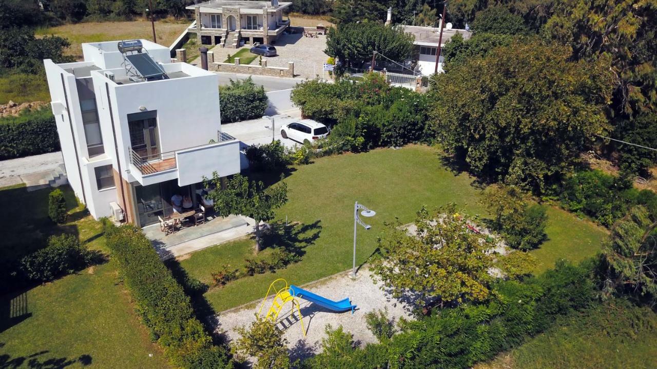 Erodios Hotel Karystos  Exteriör bild
